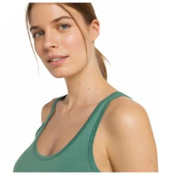 Stoic - Women's Merino150 HeladagenSt. Tank - Sous-vêtement Mérinos -Outdoor Soldes stoic womens merino150 heladagenst tank sous vetement merinos detail 6